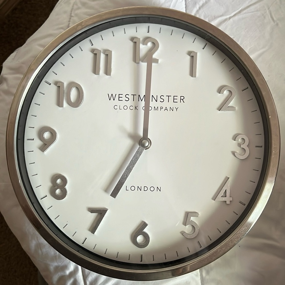 Silver Clock wall decor